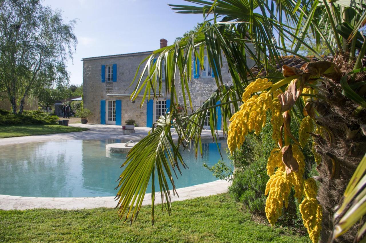 Dompierre-sur-Mer Logis Saint Leonard Bed & Breakfast エクステリア 写真