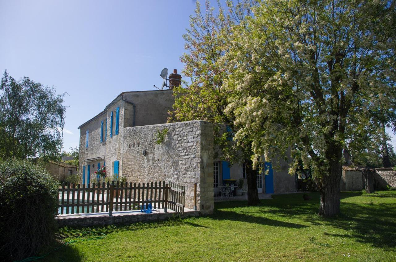 Dompierre-sur-Mer Logis Saint Leonard Bed & Breakfast エクステリア 写真
